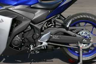 Illustration for article titled 2015 Yamaha YZF-R3 First Ride - The Beginner Bike and Beyond
